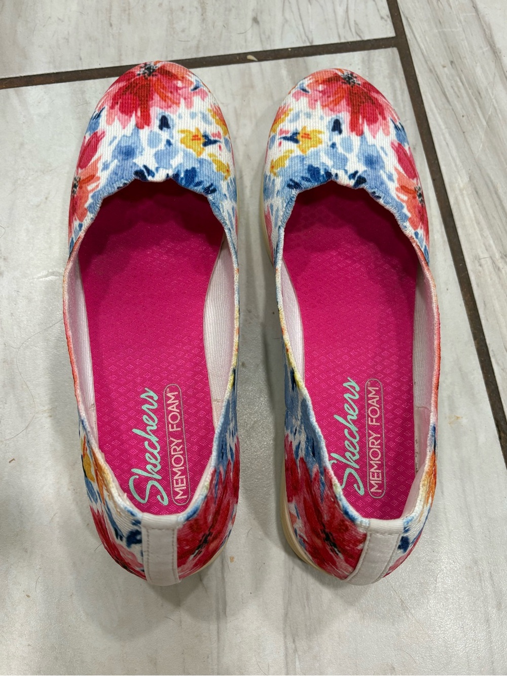 Skechers Cleo Flex Spellbind Floral Stretch Fit Wedge Flats Shoes 9.5 - Picture 2 of 9